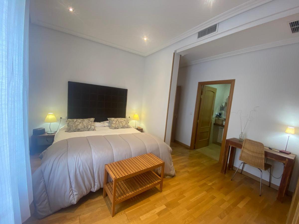 Apartamentos Caces Exteriör bild