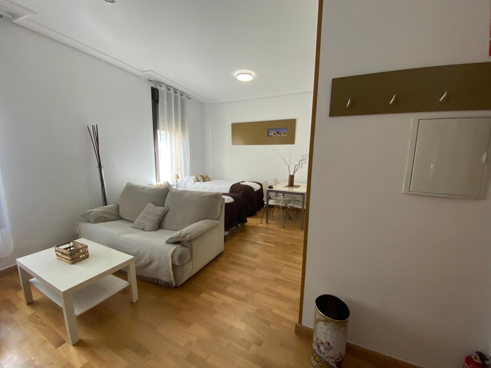 Apartamentos Caces Exteriör bild