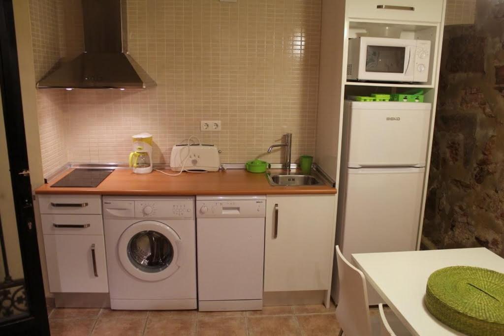 Apartamentos Caces Rum bild